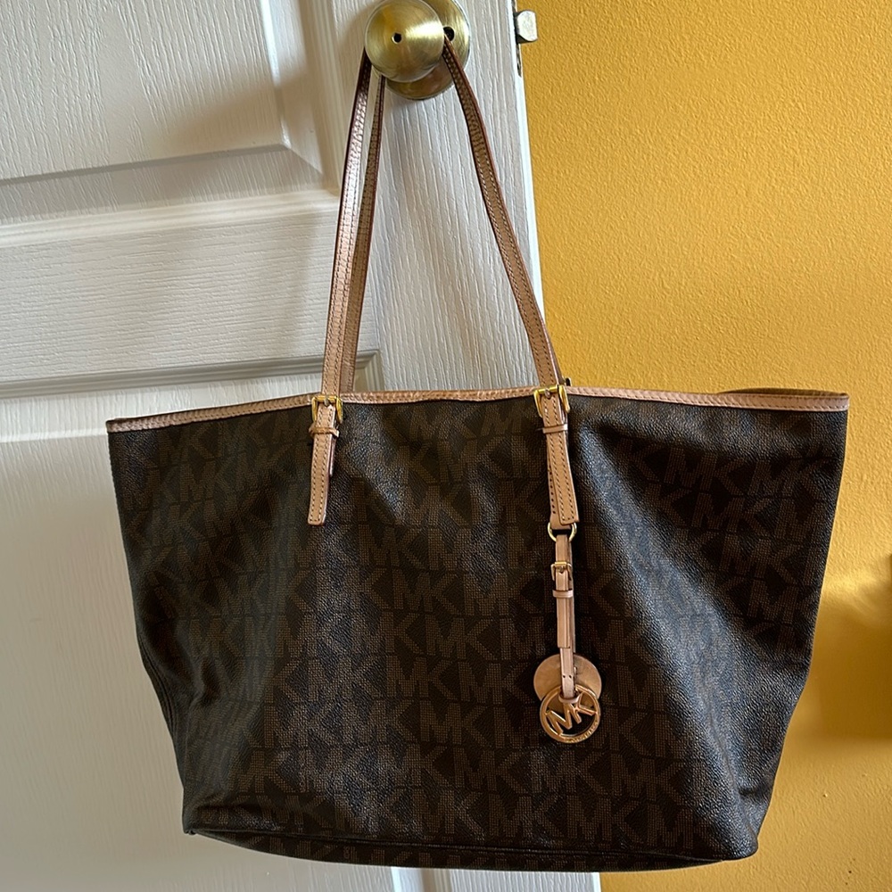 Michael Kors Tote